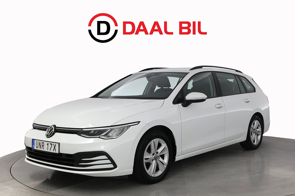 Volkswagen Golf SPORTSCOMBI 1.5 eTSI 131HK COCKPIT P-SENS 3ZON ACC