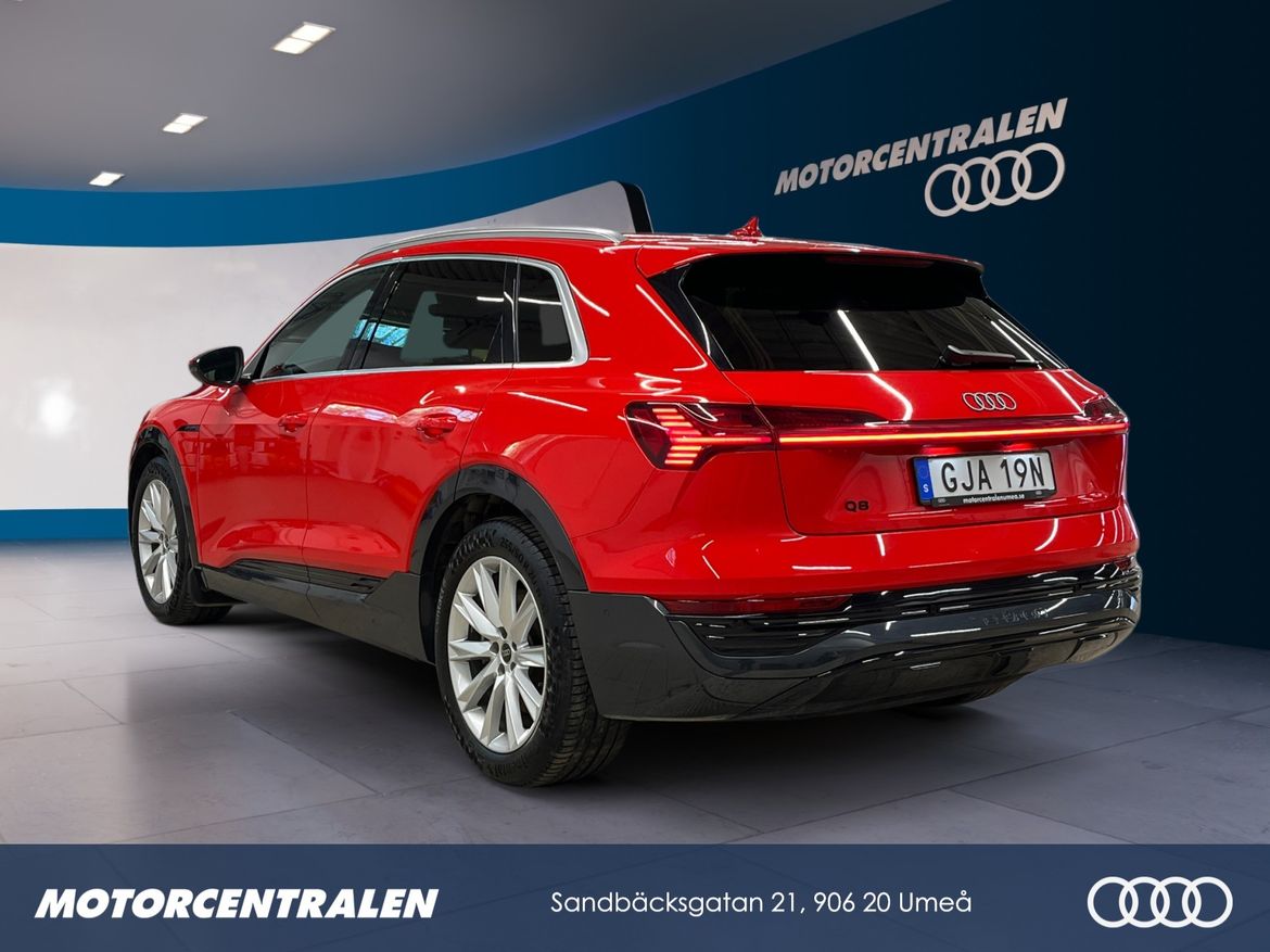 Audi Q8 2024, bild 3/10