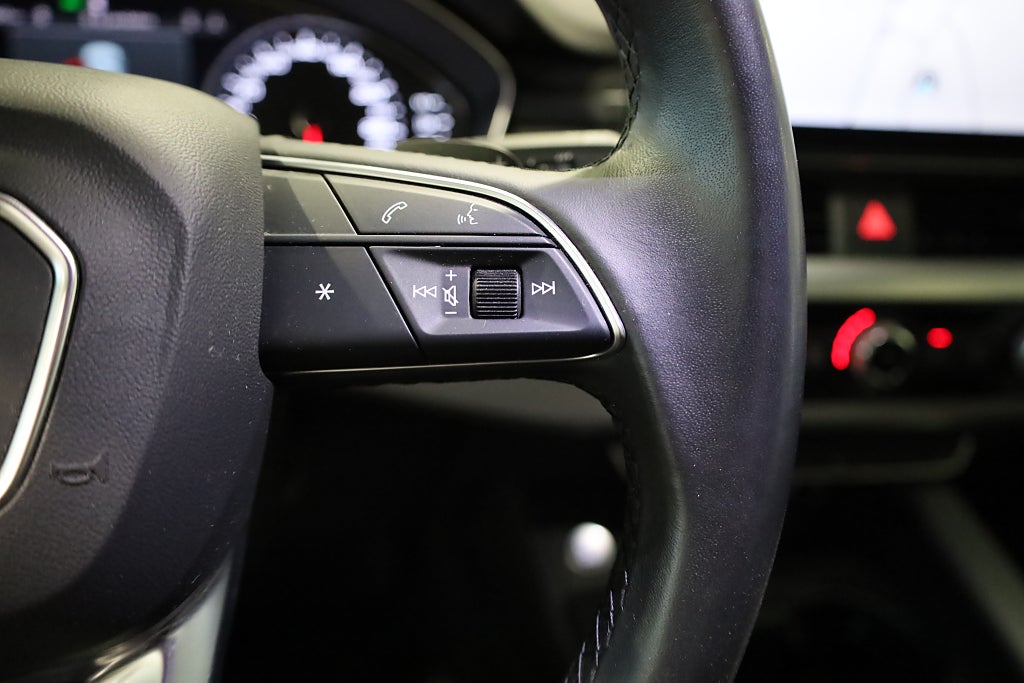 Audi A4 Avant 40 TDI Quattro AUT Drag Navi Värmare Leasbar 2022