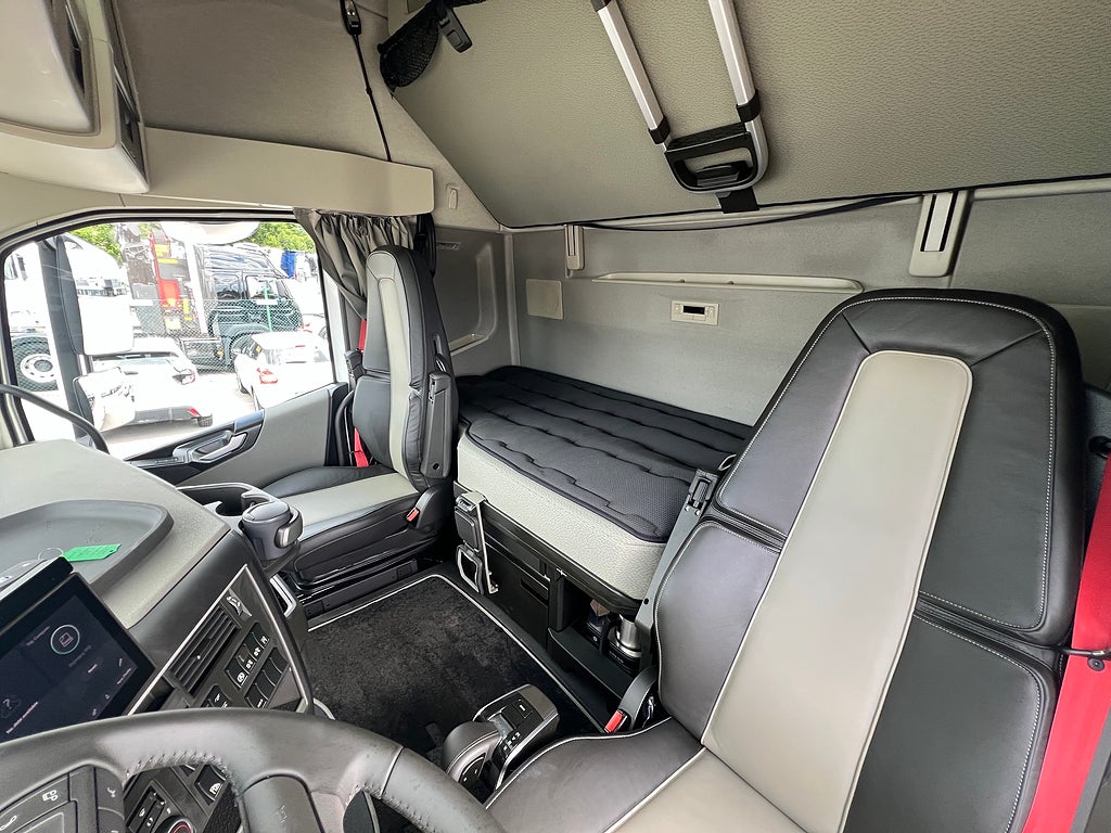 Volvo FH13 500 Aero 6x2 I-See, Retarder, Dragbil