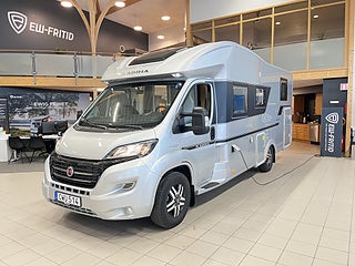 Husbil-halvintegrerad Adria CORAL SUPREME 670 SL
