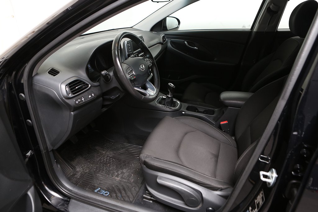 Hyundai i30 1,4 T-GDi 140hk Comfort Kombi 6-vxl P-sensor 2018