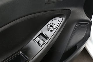 Halvkombi Hyundai i20 10 av 24