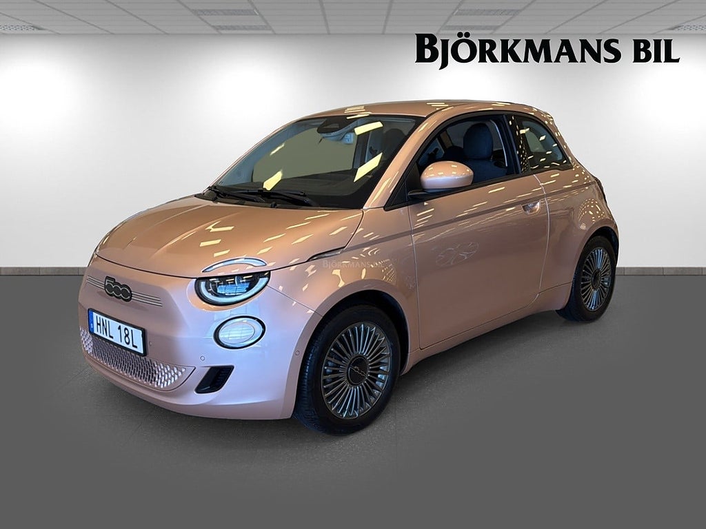 Fiat 500E 42kwh 118hk (Sommar & Vinterhjul)
