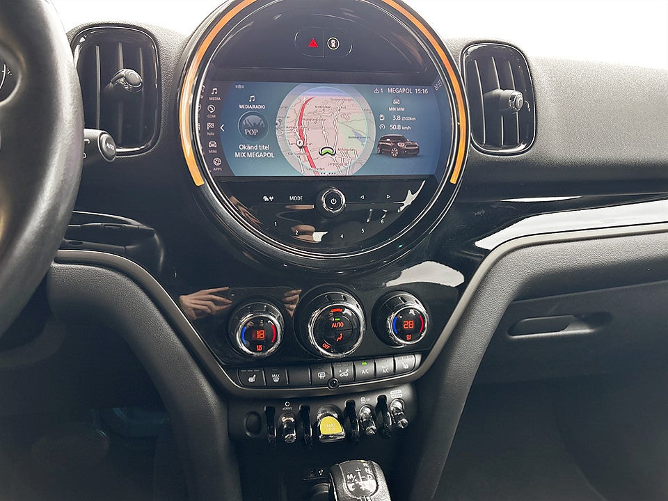 Bild på MINI Countryman Cooper SE Experience ALL4 220hk Aut AWD B-KAMERA 