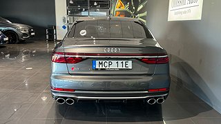 Sedan Audi S8 5 av 18