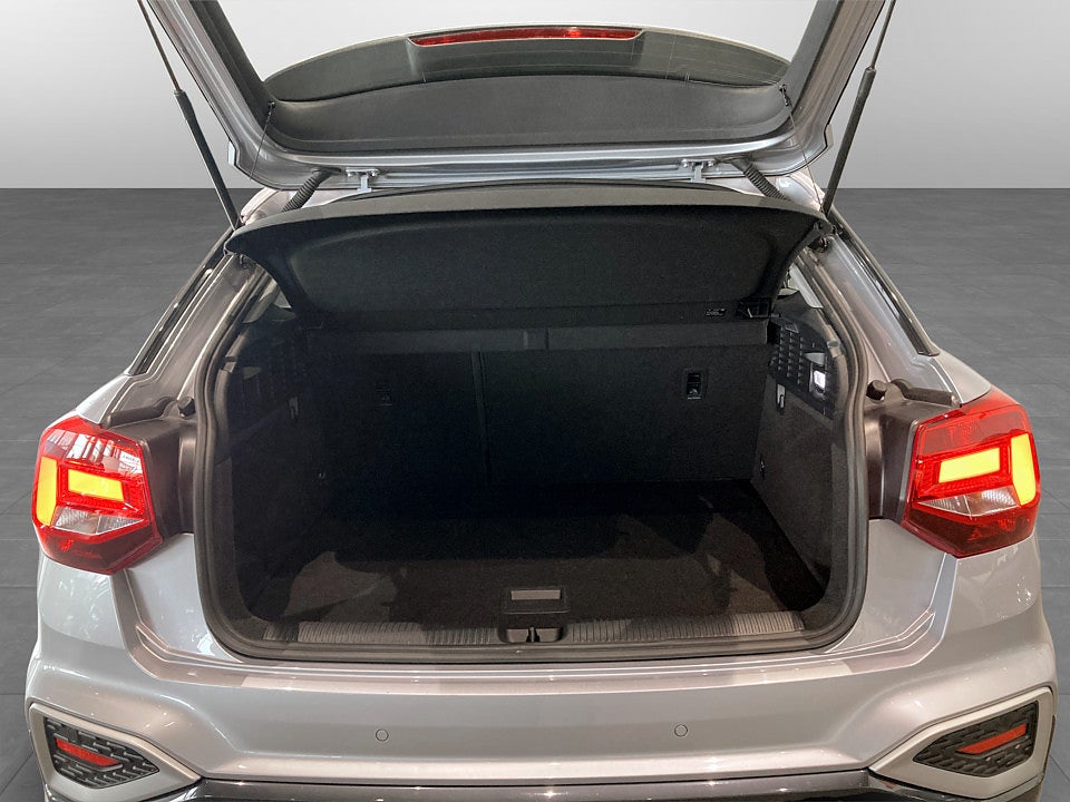 Bild på Audi Q2 Proline Advanced 35 TFSI 150hk Aut BACKENSORER