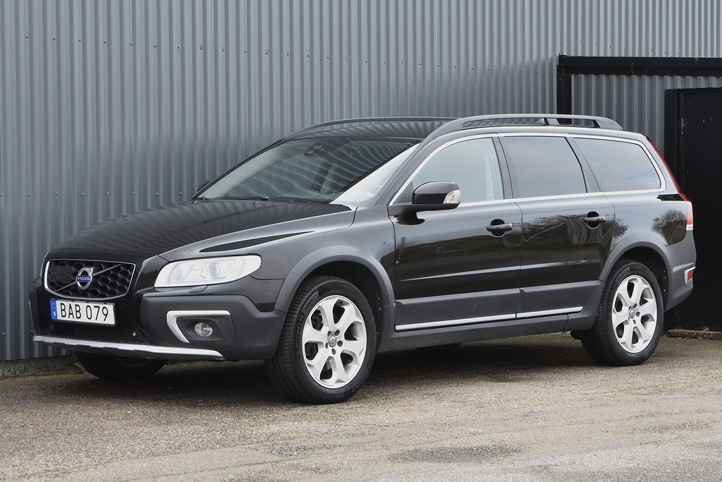 Volvo XC70 D4 AWD Geartronic Classic Summum Drag Läder Navi 