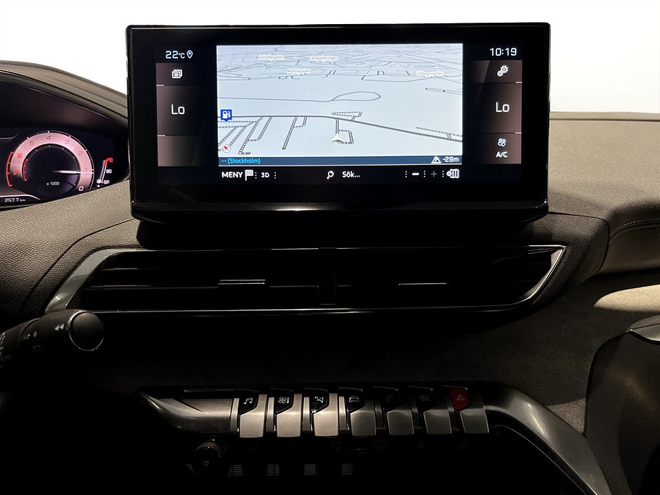 Bild på Peugeot 5008 GT+ 1.2 PT 130hk Aut 7-SITS B-KAMERA CARPLAY