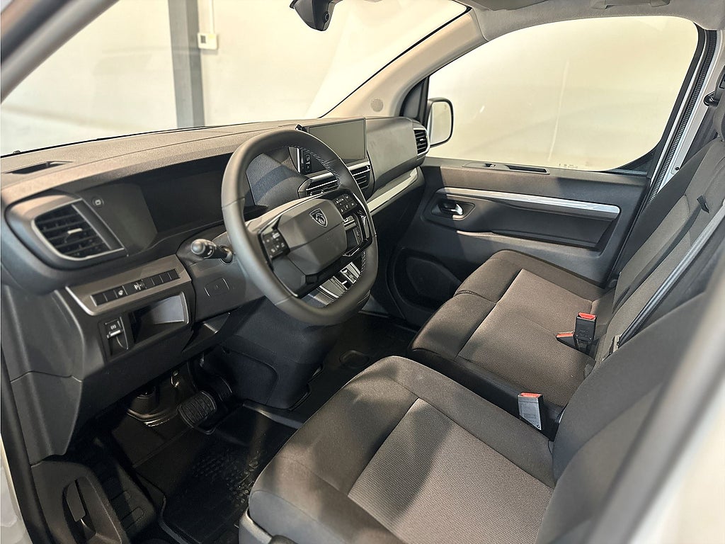 Bild på Peugeot e-Expert Plus Electric 136hk Aut L3 - DEMO