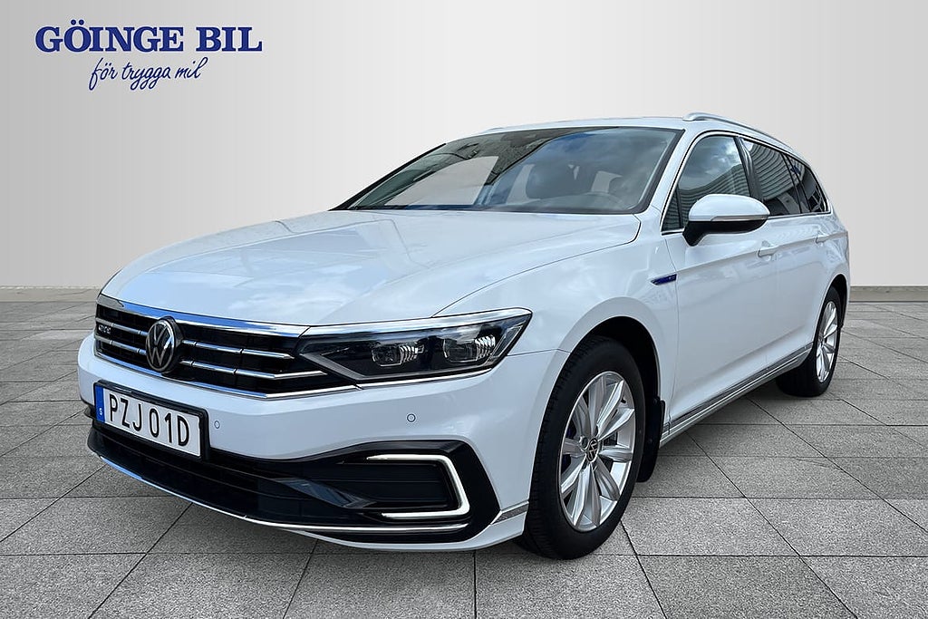 Volkswagen Passat Sportscombi GTE 1.4 TSI Drag/ Värmare/...