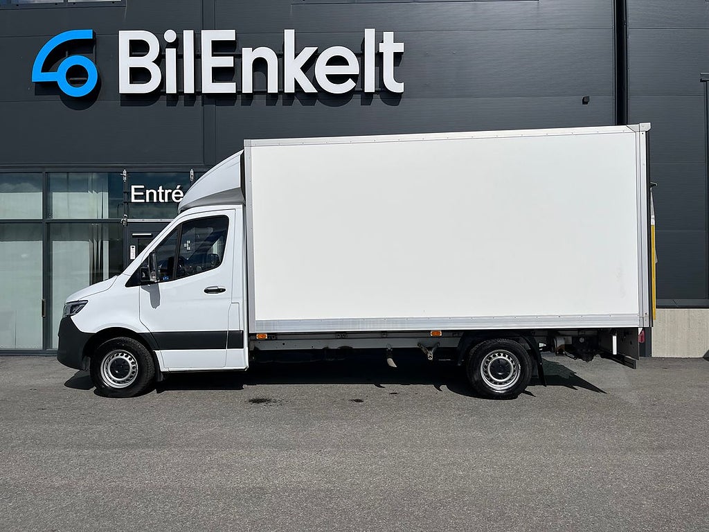 Mercedes-Benz Sprinter 317 CDI Chassi Volymskåp B-gavellyft
