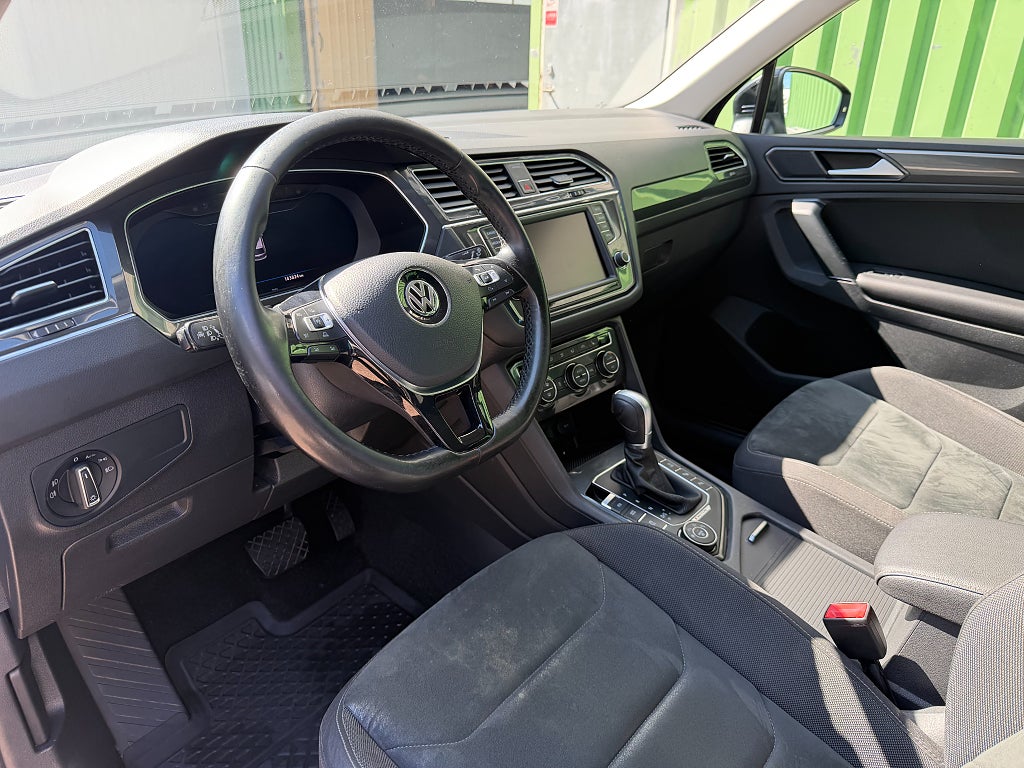 Volkswagen Tiguan 2.0 TDI DPF SCR BMT 4Motion GT / 12 MÅNADERS GARANTI