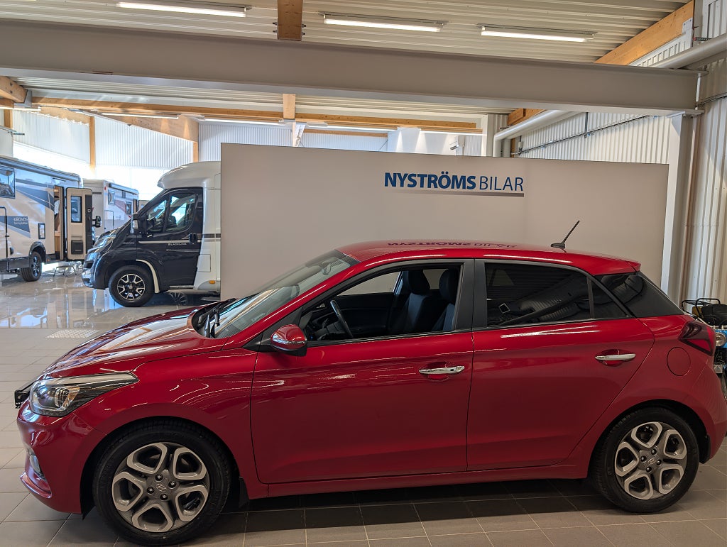 Hyundai i20 1.0 T-GDI DCT Premium M-värm/Drag/V-hjul