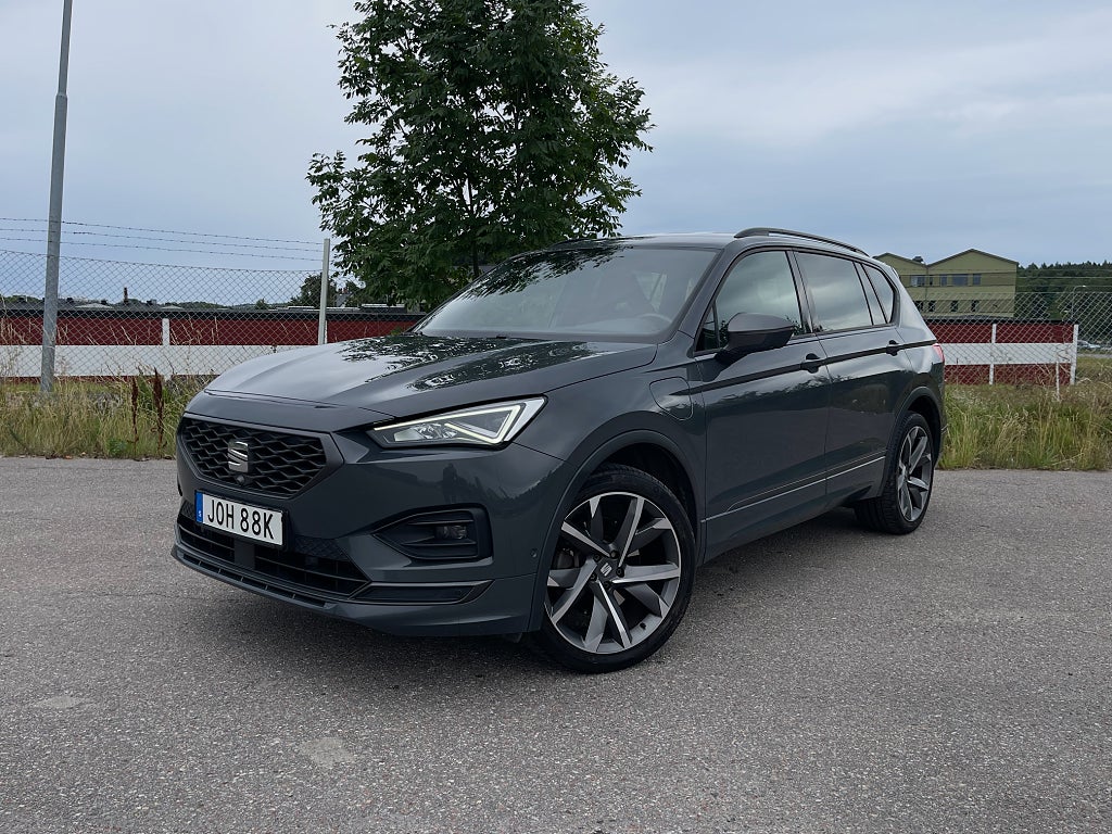 Seat Tarraco PHEV FR FR Drag Navi Kamera P-pilot Adp-fart MOMSBIL