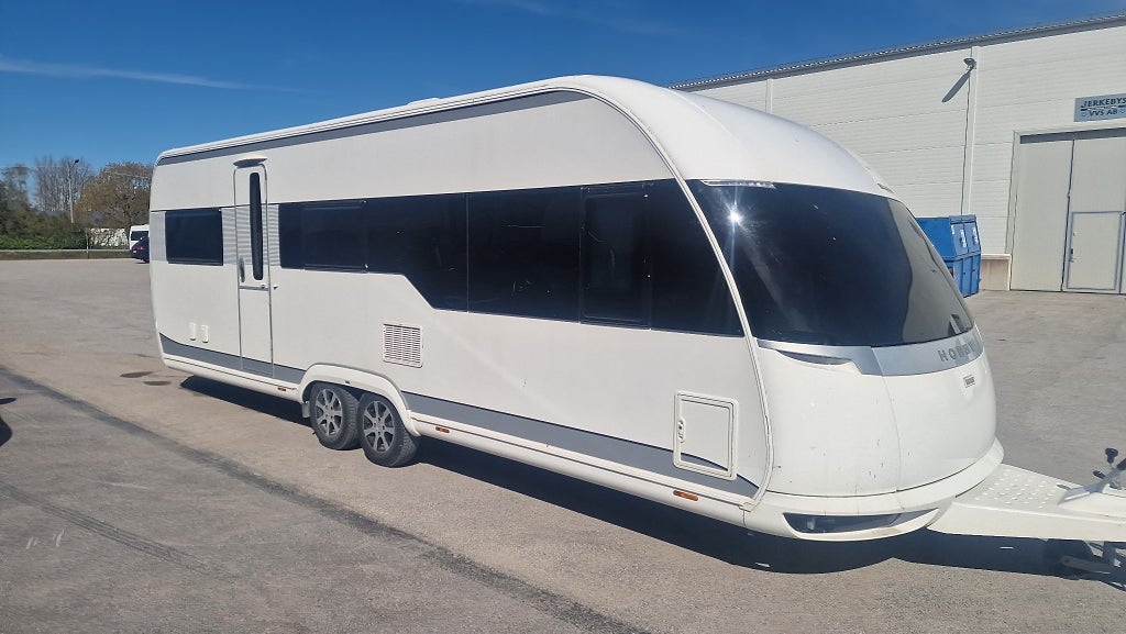 Hobby 650 Ukfe Premium *Barnkammare *Dubbelsäng *Skinn