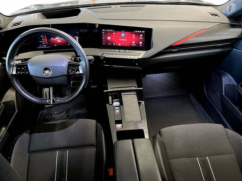 Bild på Opel Astra 5D GS-Line PHEV 180hk Aut B-KAMERA CARPLAY NAVI