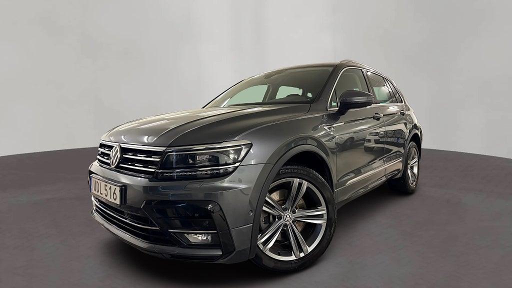 Volkswagen Tiguan 2.0 TDI 4Motion | R-Line | Backkamera | Kamrem bytt
