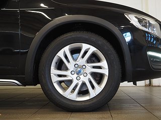 Sedan Volvo S60 Cross Country 8 av 22