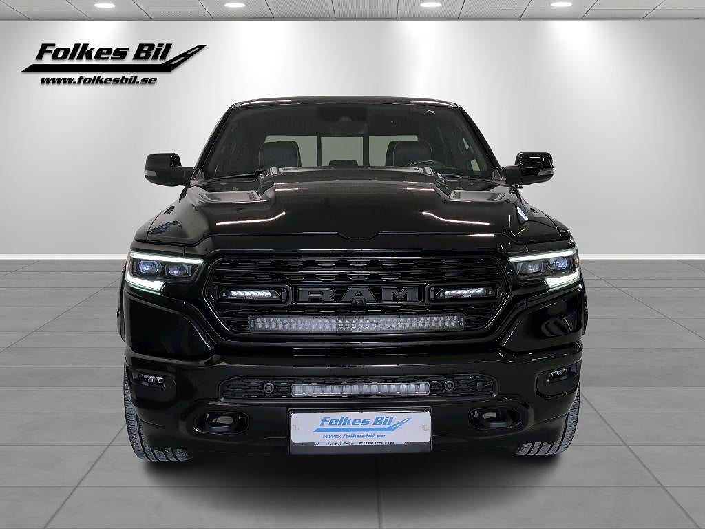 Dodge RAM 1500 Crew Cab Limited Night Edition V8 HEMI LAST CALL