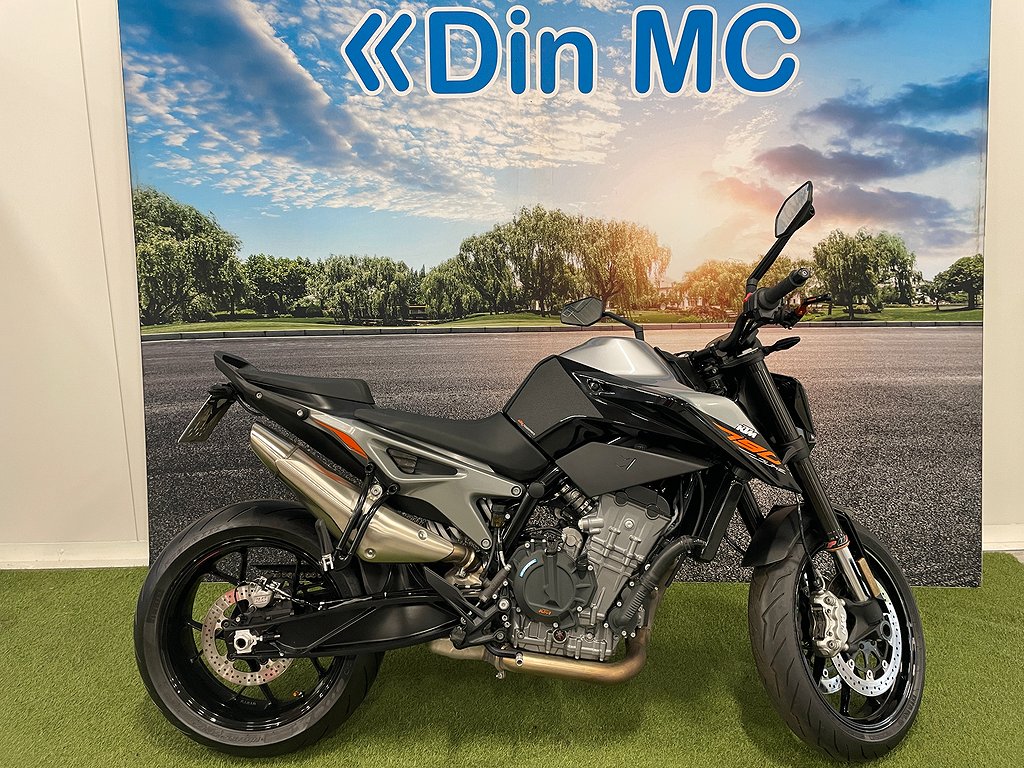 KTM 790 Duke  