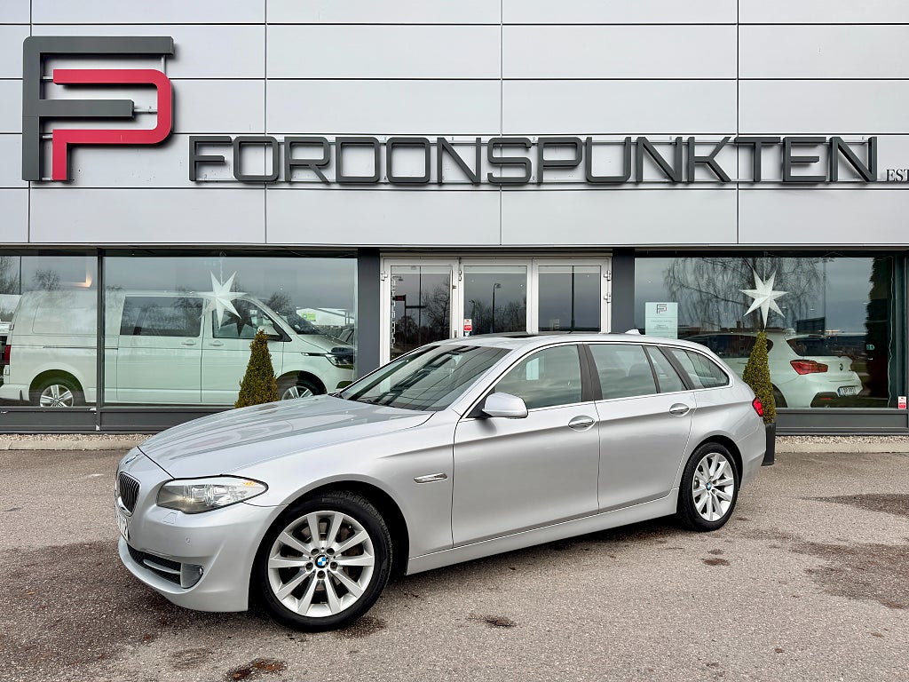 BMW 525 d Touring Pano Helskinn 204hk 2.99% RÄNTA