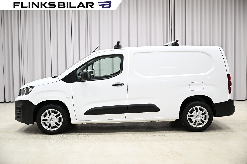 Peugeot Partner 130HK L2|Automat|V-Inredd|Drag|Värmare|Lågmil|Leasebar