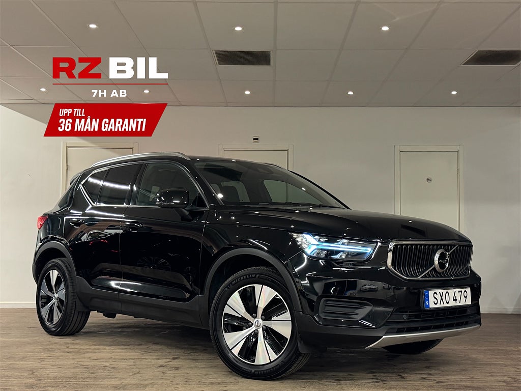 Volvo XC40 T3 Momentum (163 Häskrafter) B-Kamera /P-Värmare