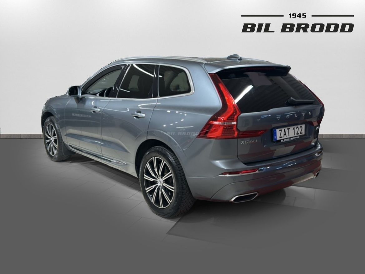Volvo XC60 2018, photo 6/47