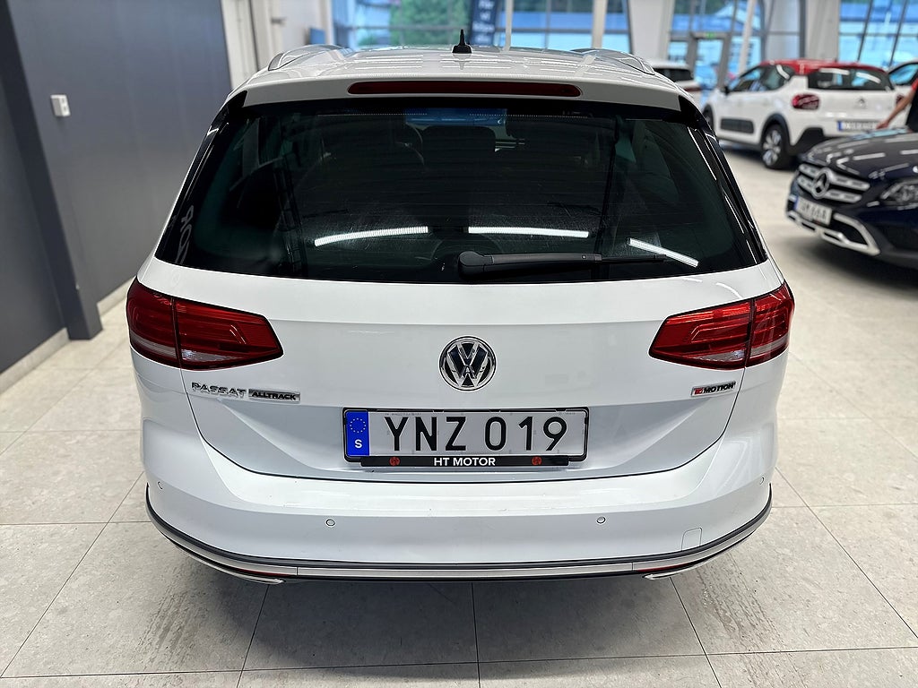 Volkswagen Passat Alltrack 2.0 TDI DPF SCR 4Motion/B-Kamera/Drag/Cockpit/Vä