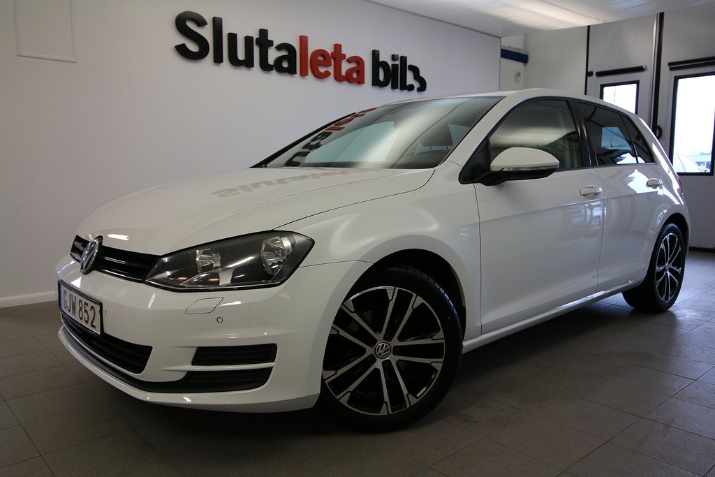 Volkswagen Golf 5-dörrar 1.2 TSI Automat Nya S-Däck 