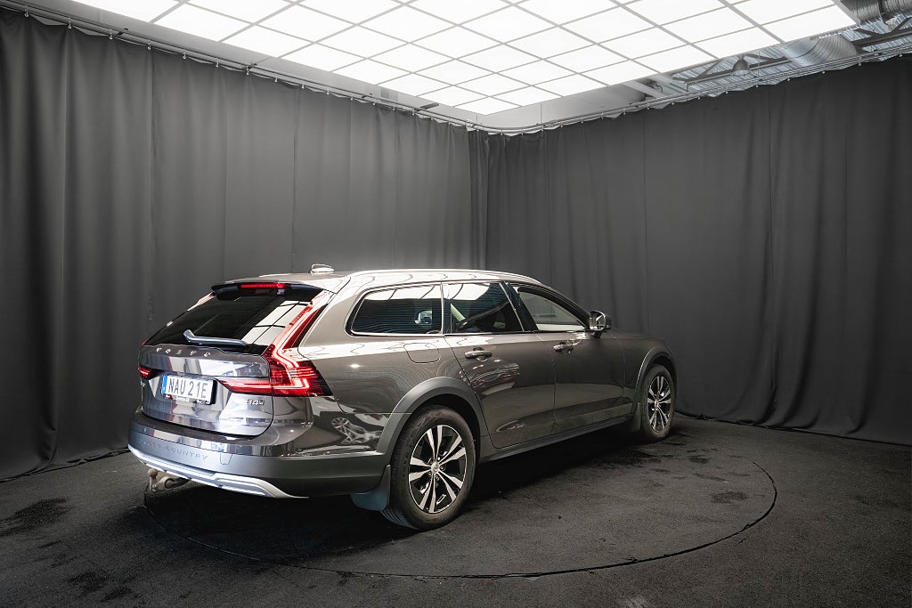 Volvo V90 Cross Country B4 AWD Advanced DRAG D-VÄRM KAMERA ADAPTIV-FAR