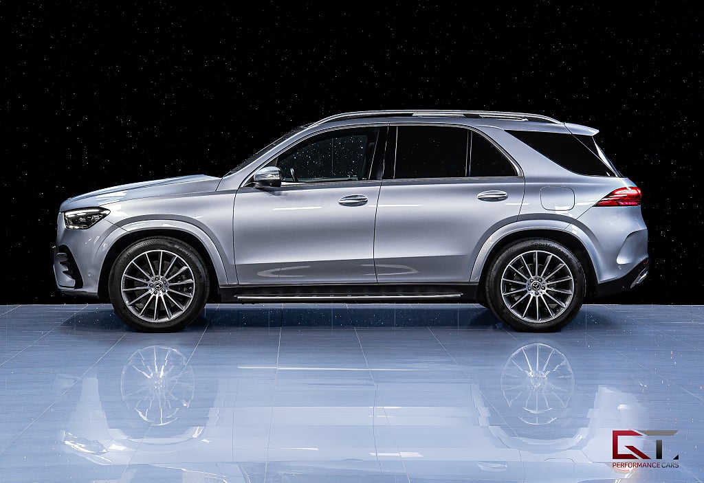 Mercedes-Benz GLE 350 de 4MATIC AMG Pano Burmester Drag ACC Akustikglas 21"