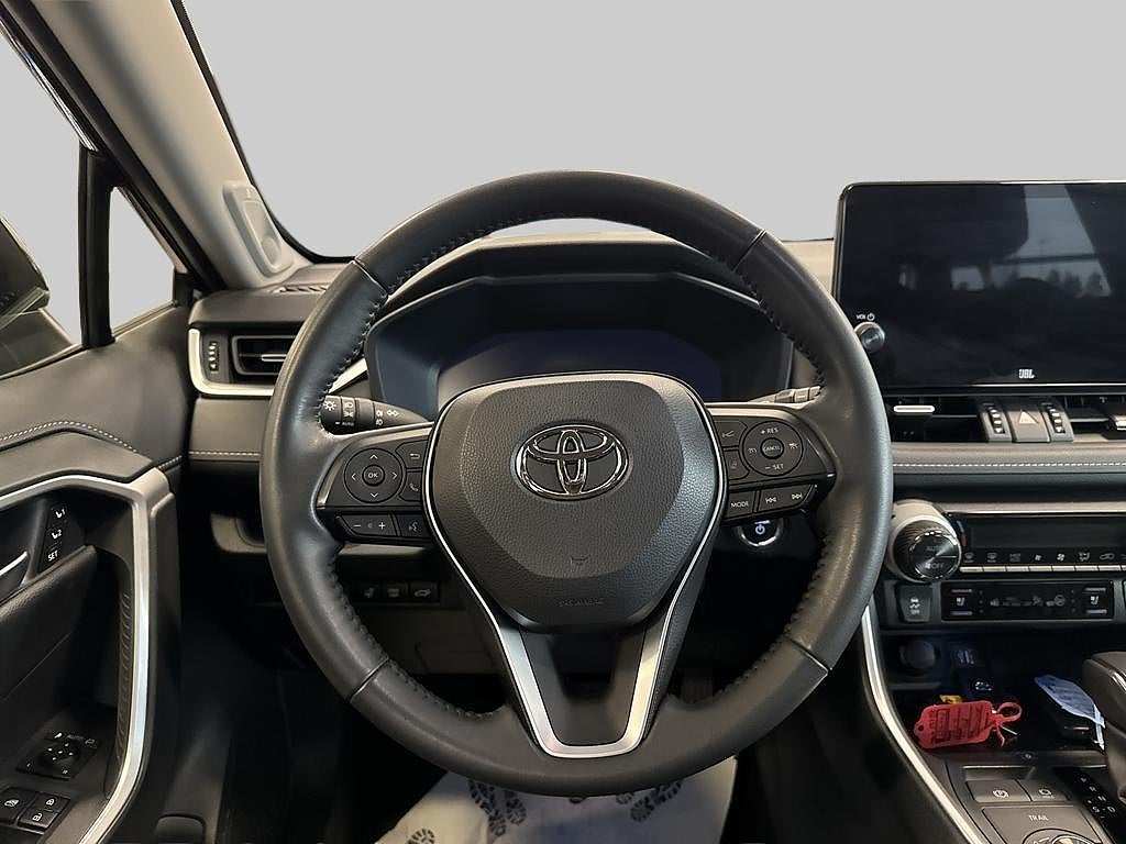 Toyota RAV4 2023 - miniatyr 10