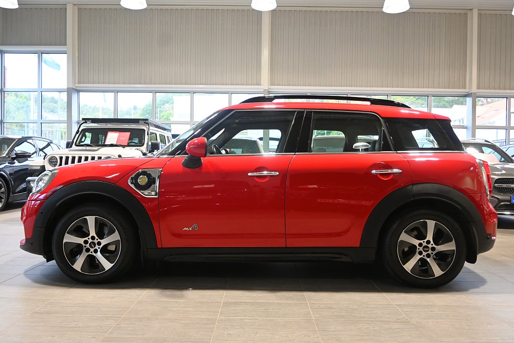 MINI Countryman 2019 - miniatyr 2