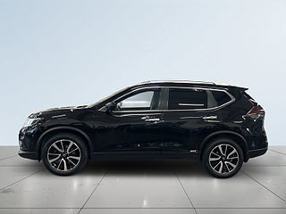 Nissan X-Trail 2.0 dCi 4×4 XTRONIC-CVT Panorama/Skinn/360kam/Navi – bild 4