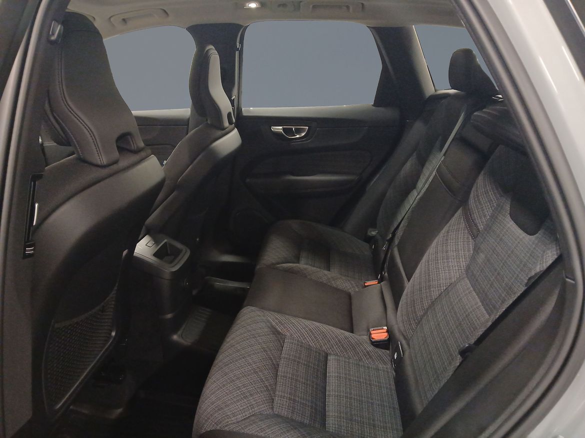 Volvo XC60 T6 AWD Core Nordic Edition 2025, bild 7/10