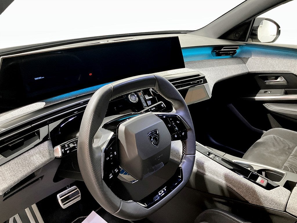 Bild på Peugeot 3008 GT Hybrid 136hk Aut - B-KAMERA, CARPLAY