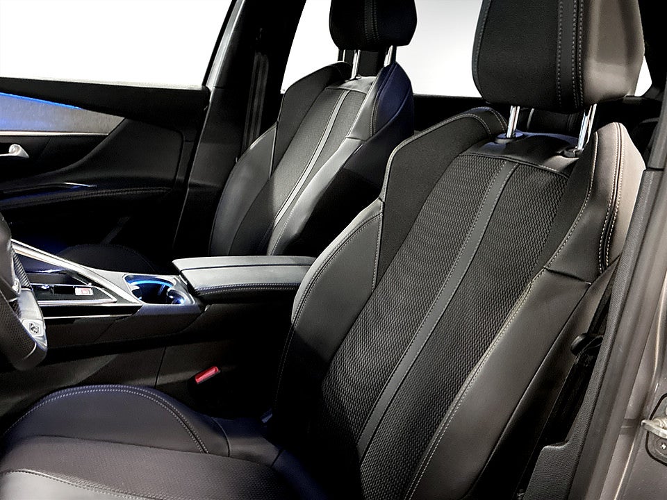 Bild på Peugeot 5008 GT 1.2 PT 130hk Aut KAMPANJ BRÄNSLE INGÅR