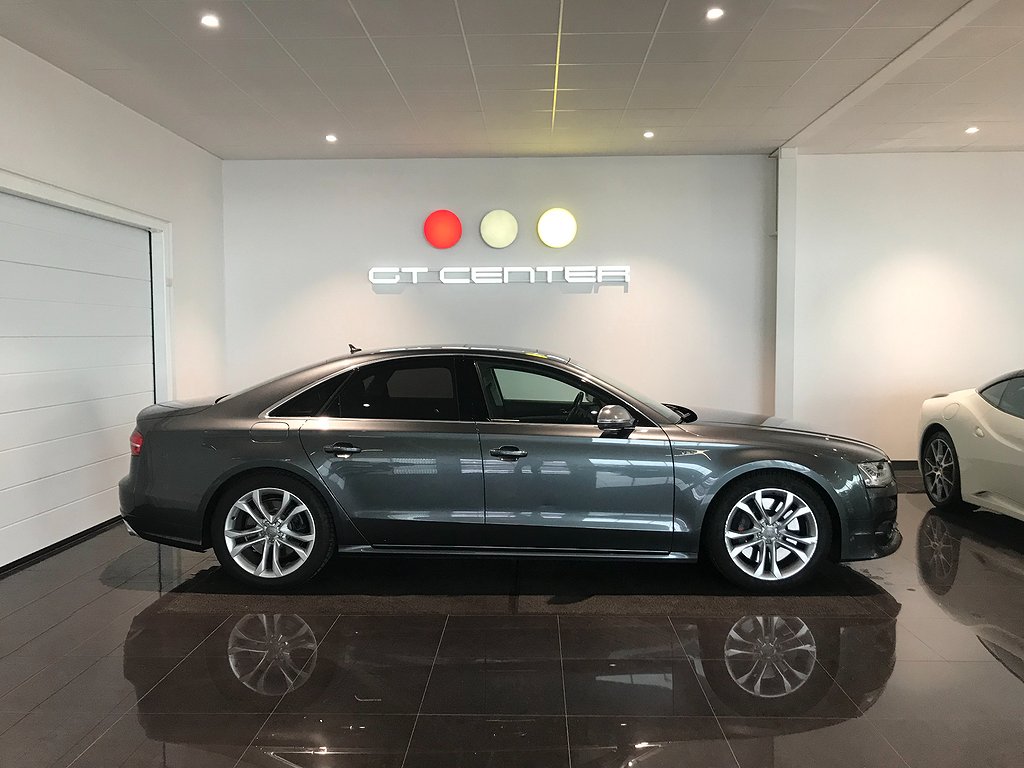 Audi S8 4.0 TFSI V8 Quattro Bang&Olufsen Få ägare 520hk