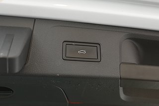 Kombi Volkswagen Passat 18 av 29