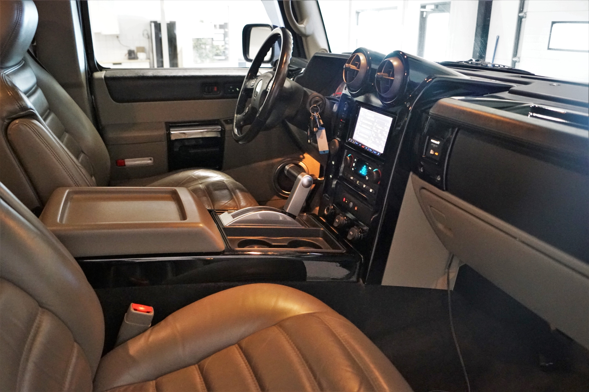 Hummer H2 6.0 V8 Automat 321hk 2004, bild 7/29