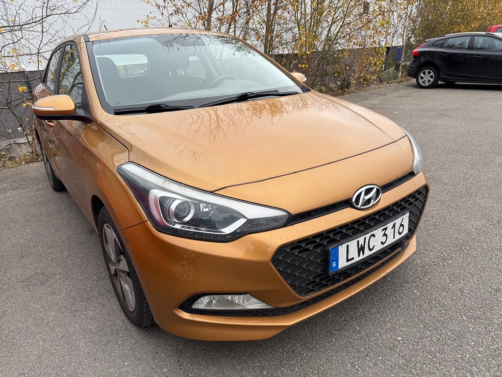 Hyundai i20 1.2 ComfortPlus Euro 6 ,  12000 mil 