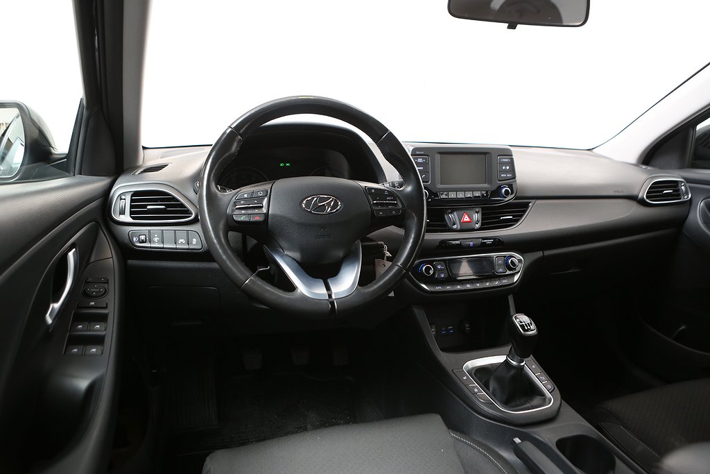 Hyundai i30 1,4 T-GDi 140hk Comfort Kombi 6-vxl P-sensor 2018