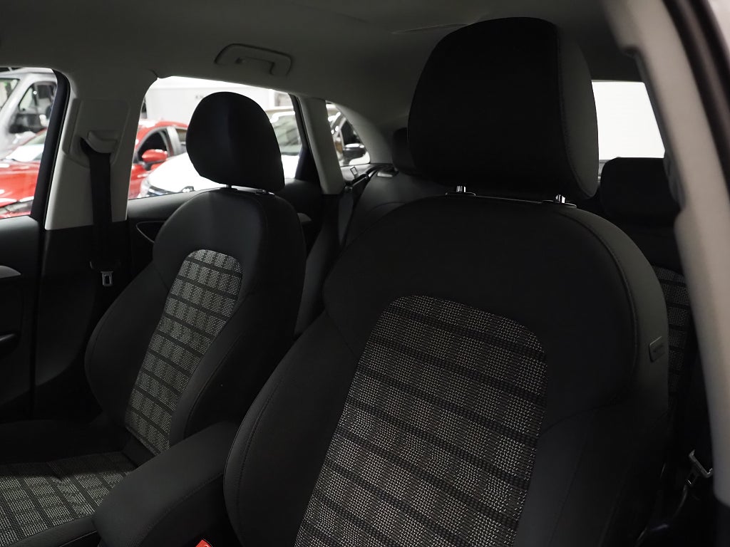 Audi Q3 2.0 TDI 150hk quattro S Tronic | Drag | PDC | 2017