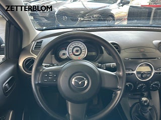 Halvkombi Mazda 2 12 av 14
