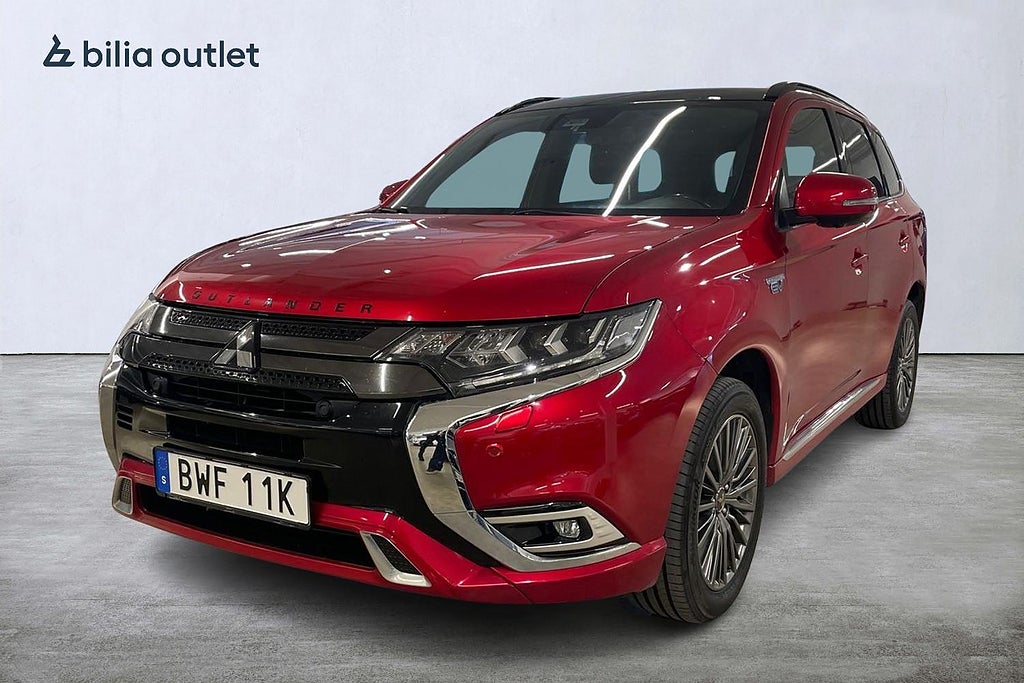 Mitsubishi Outlander PHEV S-Edition 1-ägare / Taklucka / 360-kamera / Drag