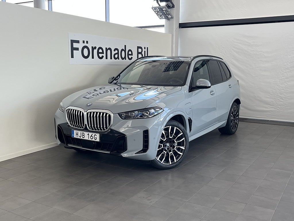 BMW X5 xDrive50e 2,95%ränta M Sport H/K 21" Dragkrok Panorama 