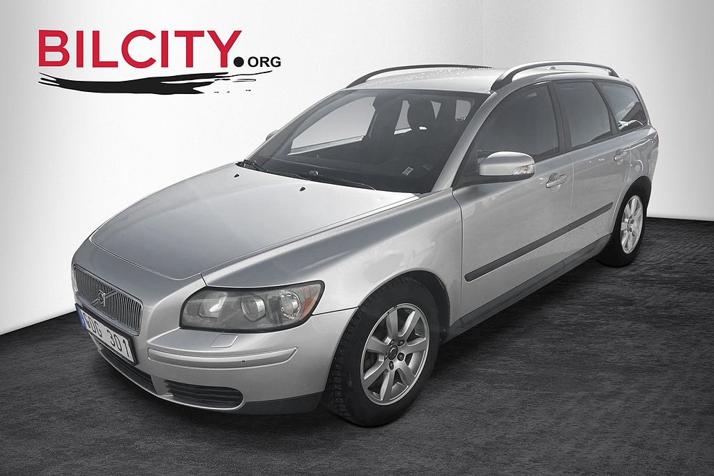 Volvo V50 D5 Kinetic 180hk Automat D-Värm Nybes S+V Hjul 