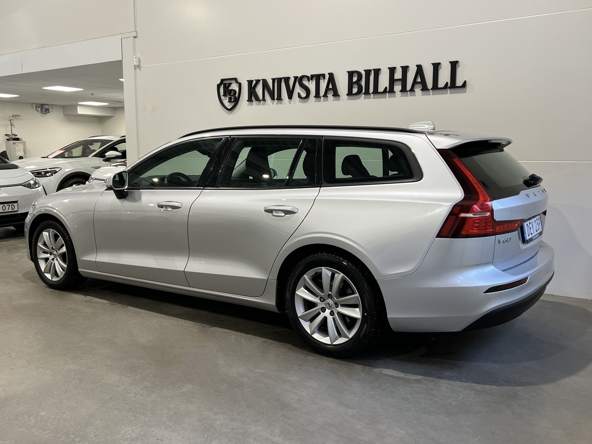 Volvo V60 2020, bild 2/10